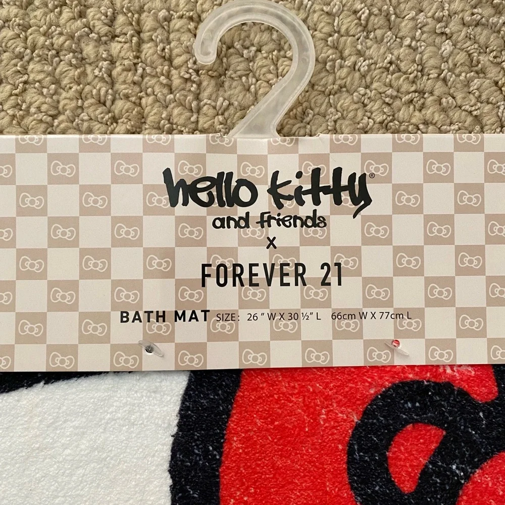 Forever 21 x Hello Kitty Bath Mat. (NWT)